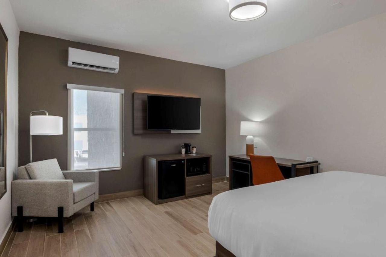 Comfort Inn South Padre Island Ngoại thất bức ảnh